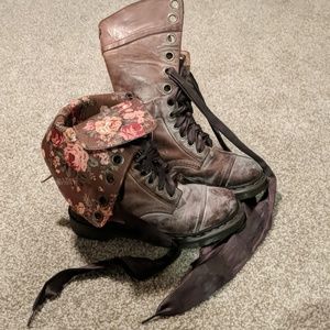 Doc Marten flower print Moto boots make offer